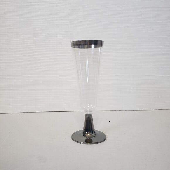 Plastic Stemmed Champagne Flutes Set of 48 Clear with Silver Rim + Base 4 oz New - Picture 7 of 8